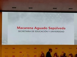 macarenaaguadoelegidasecretariaeducacionyuniversidadescartel