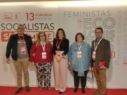 macarenaaguadojuntoalarepresentacionencongresodepsoefadriqueno