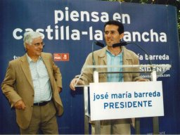 actopublicoplazamayorconjosemariabarreda